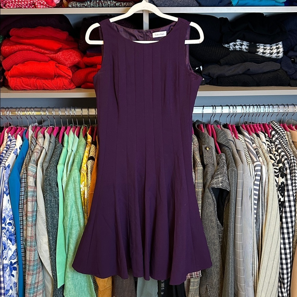 Calvin Klein purple sleeveless back zipper closure lined dress size 2